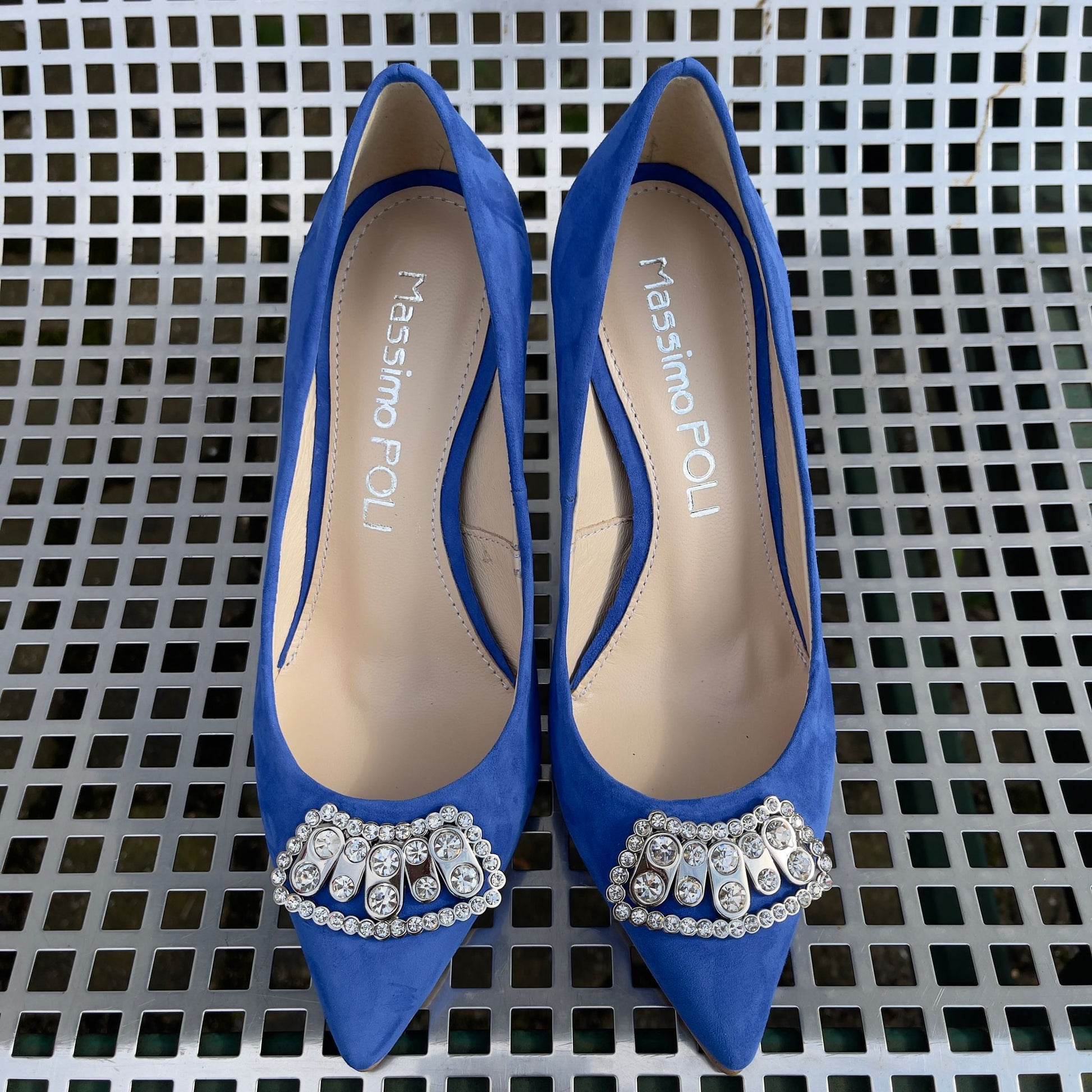 Blue suede leather pointed toe court heels with silver brooch 