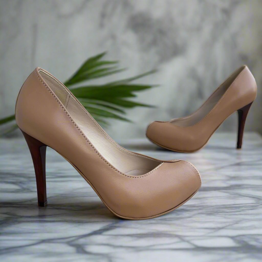 Petite platform court heels with open toe in beige leather