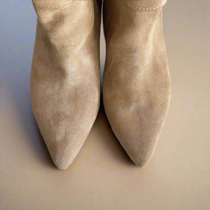 Pointed toe camel suede boots