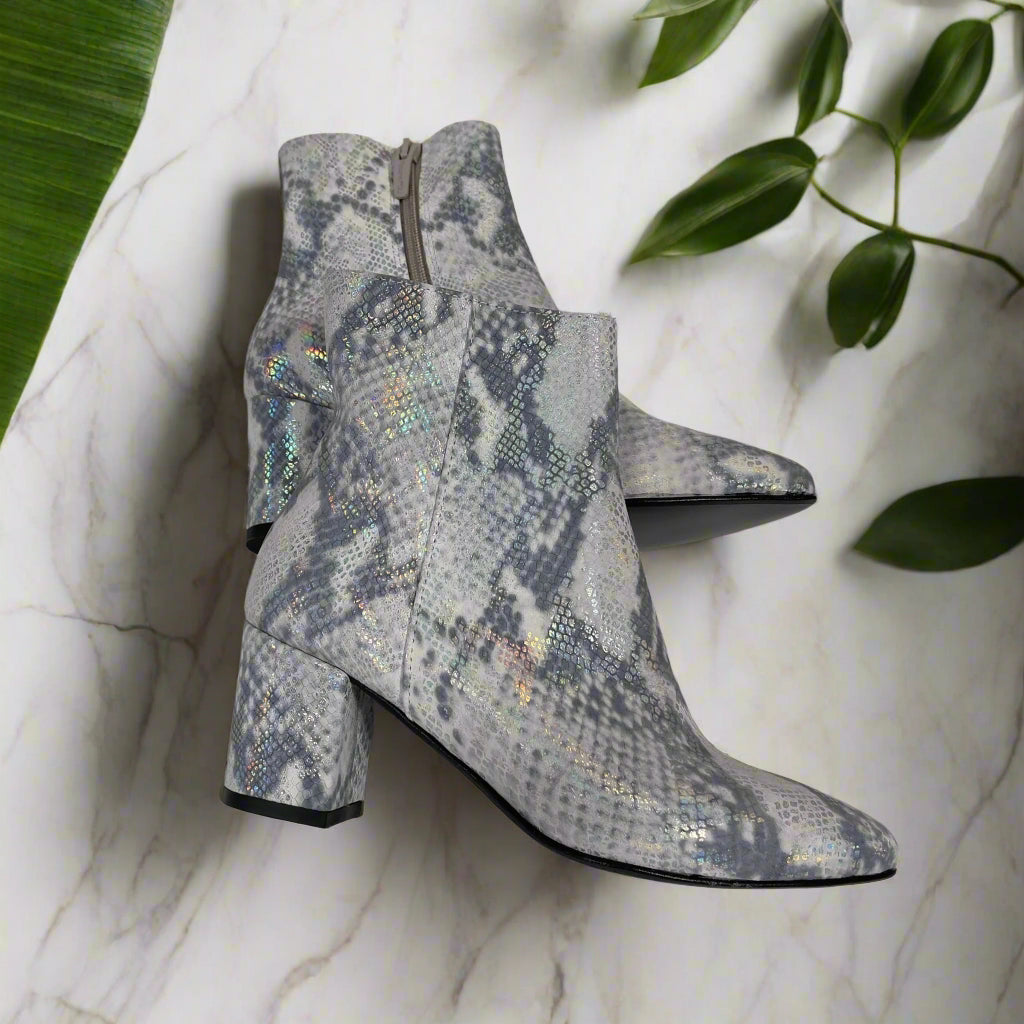 Size 2 ankle boots in grey silver leather.