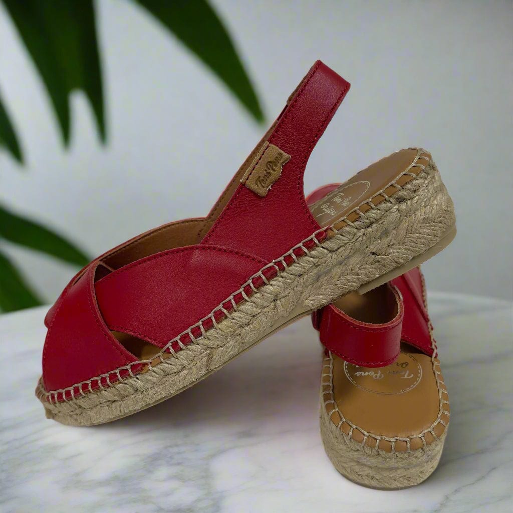 Petite red leather espadrilles