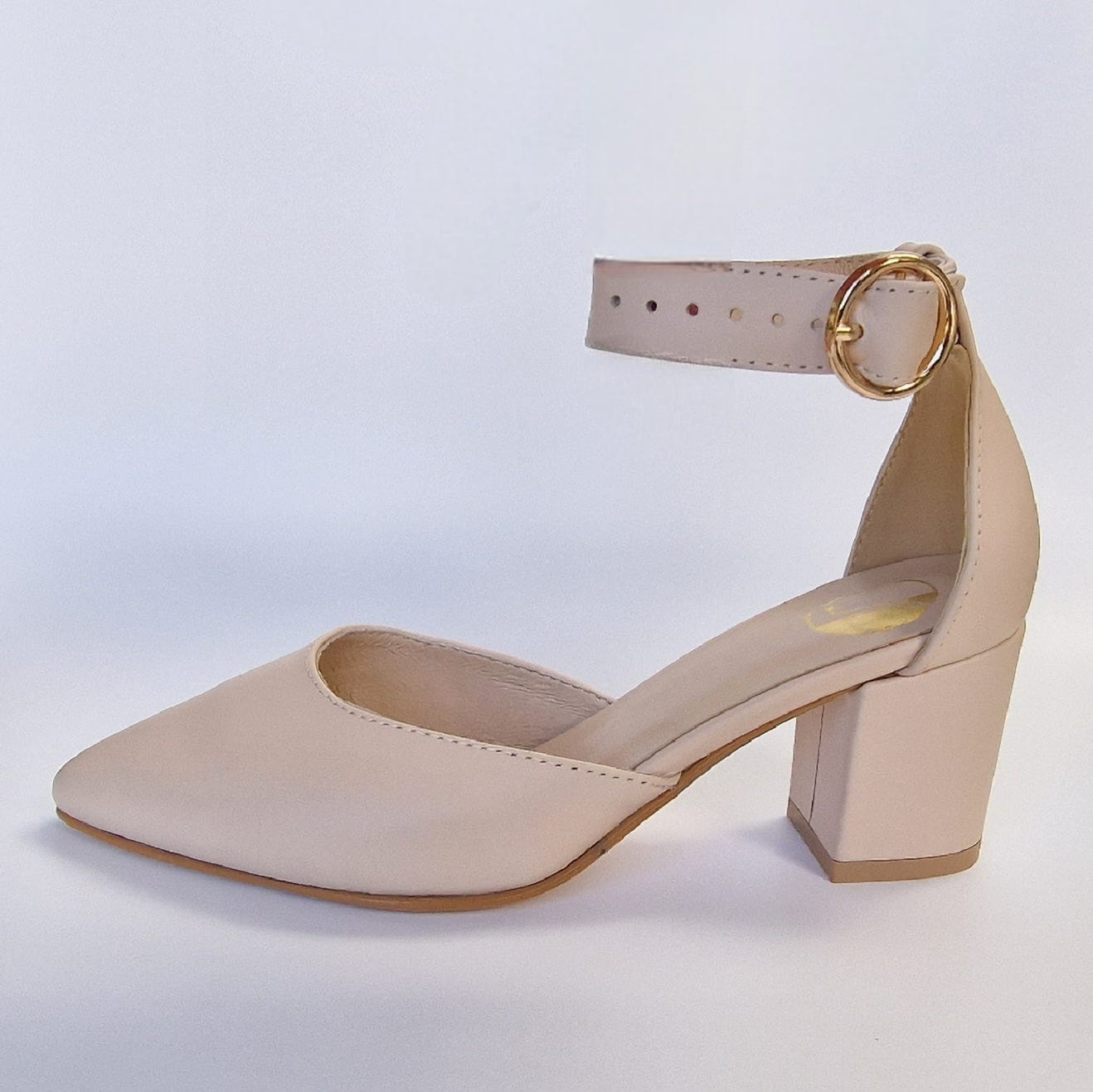 Beige block heel outlet court shoes