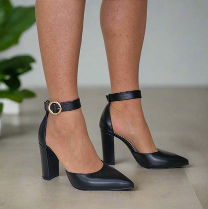 Ankle strap high heel court shoes 