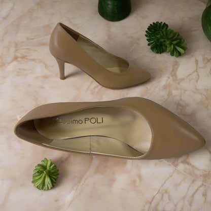 Kitten heel court shoes in tan leather