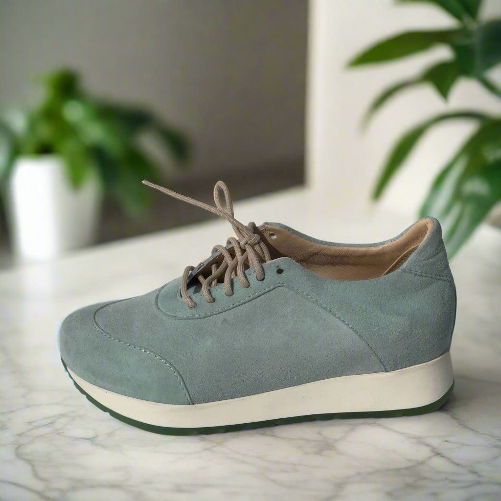 Small size ladies sneaker shoes in mint suede