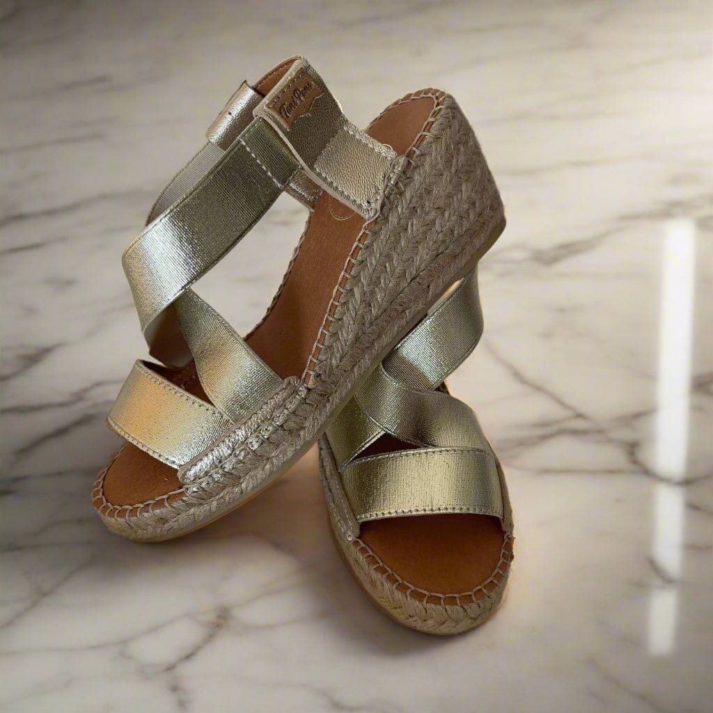 Metallic gold wedge sandals with straps