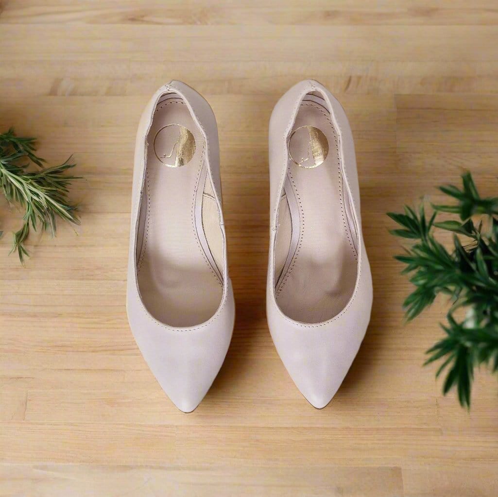 Petite size pointed toe court heels