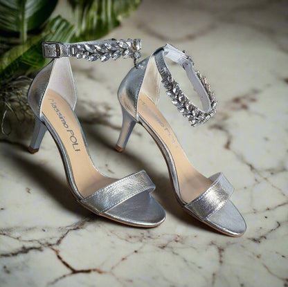 Wedding sandals in silver leather with diamanté ankle strap