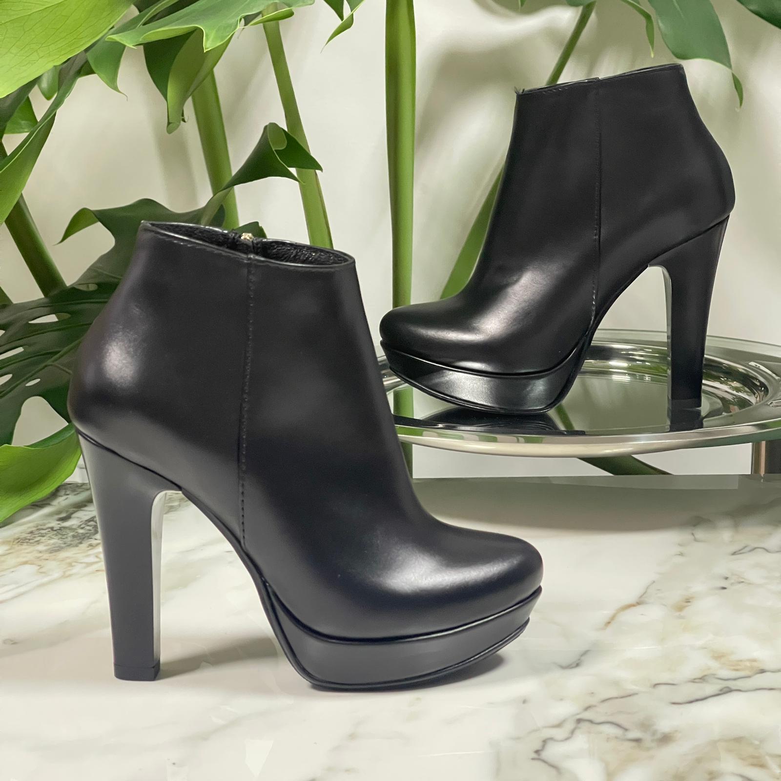 Comfortable heeled ankle boots hotsell